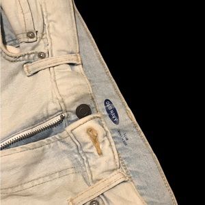 Mens slim blue jeans. Size: 32x32